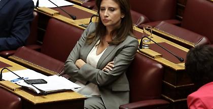 Ξεκάθαρη διαφοροποίηση Κασσιμάτη από την γραμμή ΣΥΡΙΖΑ στην αναθεώρηση