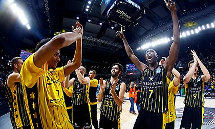 «Καθάρισε» τη Μάλαγα η Τενερίφη και πήγε ημιτελικά