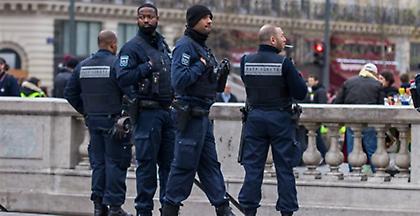 Επίθεση με οξύ στο μετρό στο Παρίσι. Ένας άνδρας σοβαρά τραυματίας