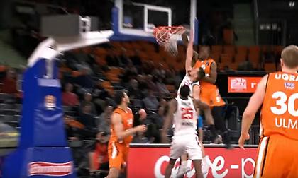 Το κάρφωμα του Τζαβόντε Γκριν η καλύτερη φάση του Top 16 στο Eurocup