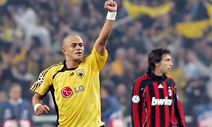 Δίπλα στην μπασκετική ΑΕΚ ο Ζούλιο Σέζαρ!