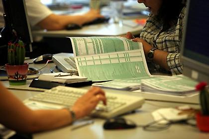 Ολα όσα πρέπει να ξέρετε για τις φορολογικές δηλώσεις-Τι πρέπει να προσέξετε