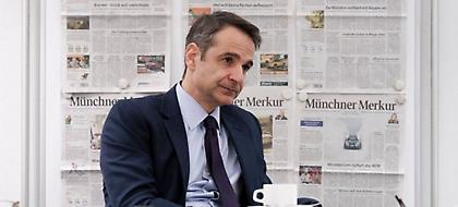 Μητσοτάκης: Η παρατεταμένη προεκλογική περίοδος πλήττει την οικονομία