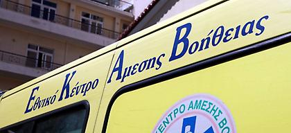 Νάουσα: Κατέρρευσε ποδοσφαιριστής την ώρα του αγώνα – Κρίσιμη η κατάστασή του