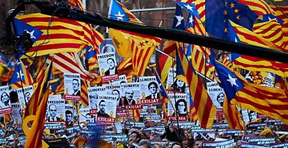 Ισπανία: 200.000 διαδηλωτές κατά της δίκης των αυτονομιστών ηγετών