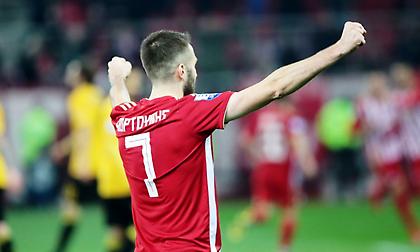 Δείτε τη μεγάλη ανατροπή του Ολυμπιακού επί της ΑΕΚ με σχόλιο του Μπάμπη Χριστόγλου (video)