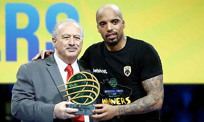 Θίοντορ: «Ετοιμαστείτε γιατί επέστρεψα»