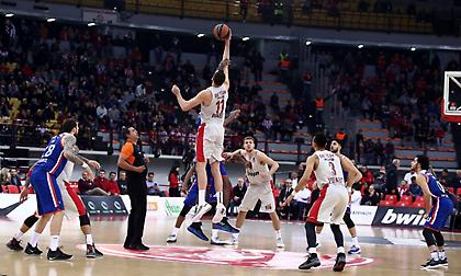 Ιστορικό ζευγάρι το Αναντολού Εφές-Ολυμπιακός (video)