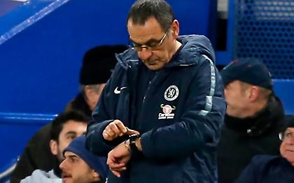 Ψάχνονται για απόλυση Σάρι!