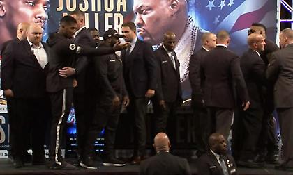 Ο Μίλερ έσπρωξε τον Τζόσουα στην πρώτη... συνάντηση τους (video)