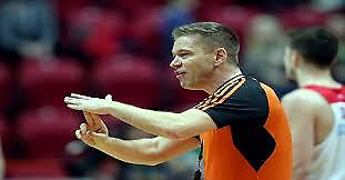 Οι διαιτητές του Εφές-Ολυμπιακός: Μεταξύ τους ο Πέρεθ του τελικού του Copa del Rey