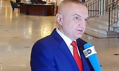 «Ιστορική η συμφωνία για το ονοματολογικό» λέει αλβανός πρόεδρος Μέτα