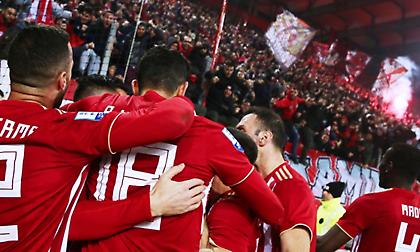 Γύρνα με την πρόκριση, Ολυμπιακέ!