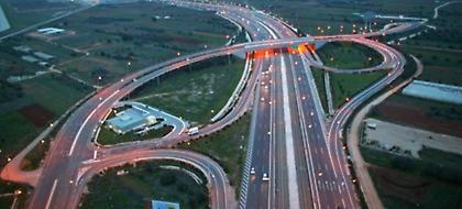 Στο τραπέζι η αύξηση διοδίων στην Αττική Οδό