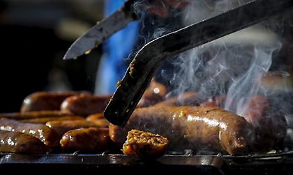 Τσικνοπέμπτη 2019: Τι γιορτάζουμε και πότε πέφτει φέτος