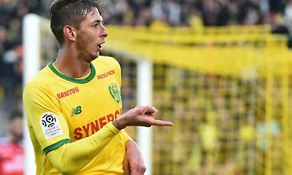 Άκυρο το συμβόλαιο του Σάλα με την Κάρντιφ