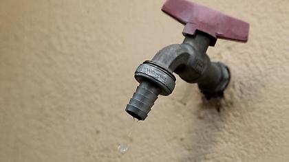 Χωρίς νερό στα Δικαστικά του Μαραθώνα εδώ και 21 ημέρες