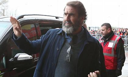 Η αποστομωτική απάντηση του Καντονά για το αν προτιμά πρωταθλήτρια τη Λίβερπουλ ή τη Σίτι (video)