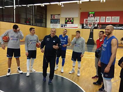 Επίσκεψη Ζήση στην προπόνηση της Εθνικής (pics)