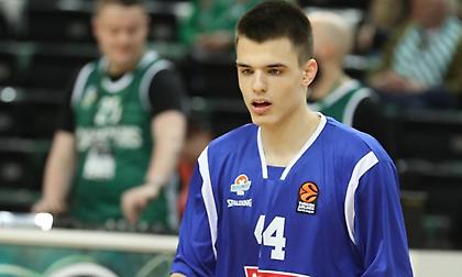 Παίκτης της Μπουντούτσνοστ έγινε ο νεότερος στην ιστορία της Ευρωλίγκας!