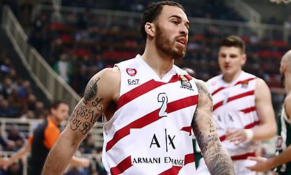 Στο ΟΑΚΑ για να δει Παναθηναϊκό ο Μάικ Τζέιμς! (pics)