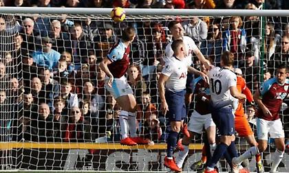 Νίκη για Μπέρνλι, πλήγμα για Τότεναμ…