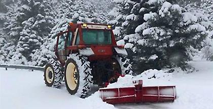 Ωκεανίς: Eγκλωβισμοί, πτώσεις δέντρων και προβλήματα σε όλη τη χώρα