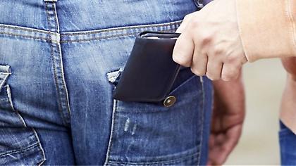 Ρόδος: Σεσημασμένος πορτοφολάς ξάφρισε γιατρό