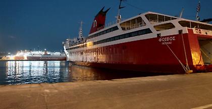 Σε ισχύ απαγορευτικό απόπλου σε πολλές περιοχές λόγω των ισχυρών ανέμων
