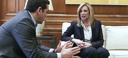 Μεγάλη επιχείρηση ΣΥΡΙΖΑ για να λεηλατήσει το ΚΙΝΑΛ προεκλογικά - Ο εφιάλτης της ήττας