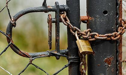 Πασίγνωστη εταιρεία-κολοσσός στην ελληνική αγορά βάζει λουκέτο
