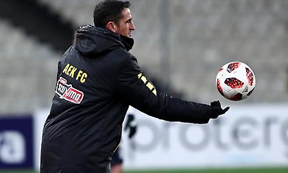 «Απόλυτος» στα νοκ-άουτ ο Χιμένεθ