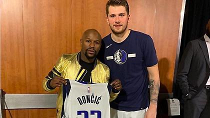 Ο Μεϊγουέδερ πήρε τη φανέλα του Ντόντσιτς (pic)