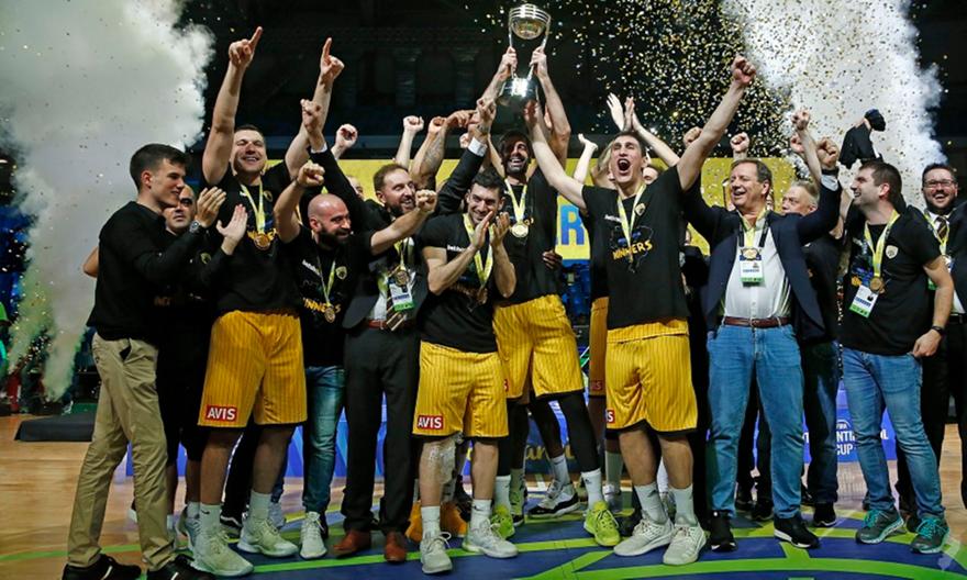 Λάβαρο στο ΟΑΚΑ για το Διηπειρωτικό της ΑΕΚ (pic)