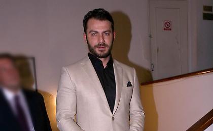 Χαμός στο twitter για το βιβλίο του Ντάνου