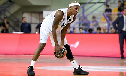 Γι' αυτό «έκοψε» τον ΜακΦάντεν ο Ολυμπιακός!