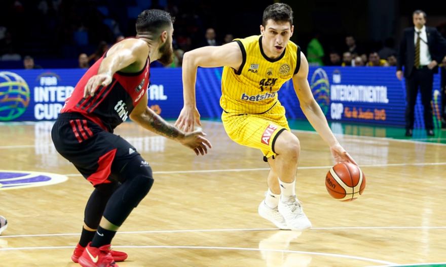 Με Λαρεντζάκη η προπόνηση της ΑΕΚ