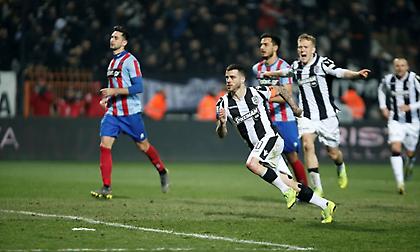 Το αμφισβητούμενο πέναλτι που έδωσε την πρόκριση στον ΠΑΟΚ (video)