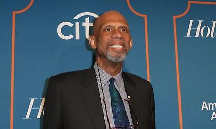 Καρίμ: Σε δημοπρασία τέσσερα από τα έξι δαχτυλίδια του για καλό σκοπό!