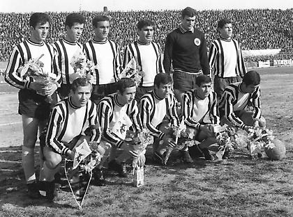 Η ΑΕΚ ήταν η πρώτη ελληνική ομάδα που «φόρεσε κοντομάνικα» στην Ευρώπη