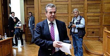 ΣΥΡΙΖΑ ως αντιπολίτευση «έπαθε» στη Βουλή ο Πετρόπουλος