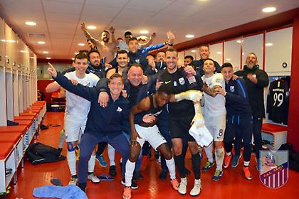 Η πανηγυρική φωτογραφία από τα αποδυτήρια της Λαμίας (pic)