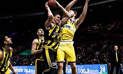 Βρήκε τρίτη ομάδα στη Γερμανία ο Τσάπμαν!