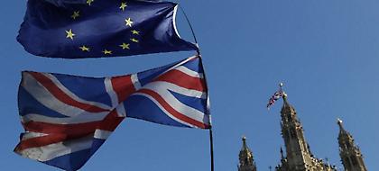 ΑΑΔΕ για «άτακτο» Brexit: Ανατιμήσεις στα προϊόντα από τη Βρετανία-Και για παραγγελίες στο διαδίκτυο