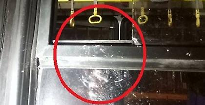 Πέταξαν μπουκάλι σε λεωφορείο του ΟΑΣΘ - Σοβαρός τραυματισμός κοπέλας