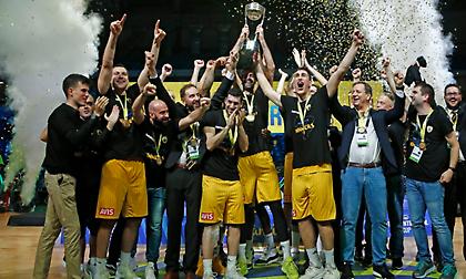 ΚΑΕ ΑΕΚ: «Και τα 3 τρόπαια στη διάθεση του κόσμου»