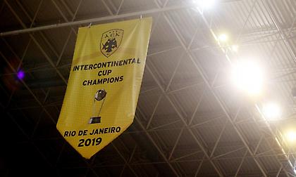 Υψώθηκε στο ΟΑΚΑ το λάβαρο της ΑΕΚ (pics&video)