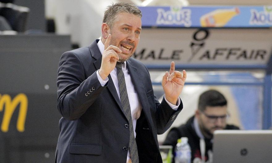 Παπαθεοδώρου: «Γενικότερα υπάρχει αισιοδοξία, δεν ξέρουμε αν θα συνεχίσει ο Τζόουνς»