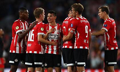 «Καθάρισε» και περιμένει η Αϊντχόφεν