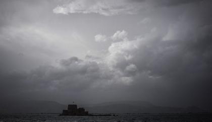 Πτώση της θερμοκρασίας σήμερα - Σε ποιες περιοχές θα βρέξει